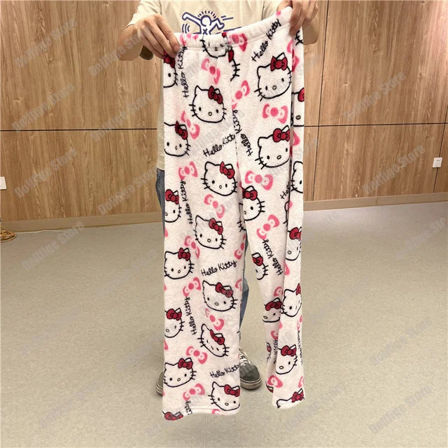 Sanrio Hello Kitty Pyjamas Schwarz Anime Flanell Frauen Warm Woolen Whitecartoon Casual Home Hosen Herbst Mode Hosen Geschenke 