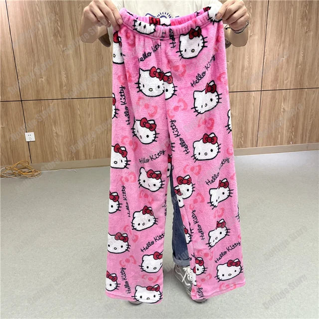 Sanrio Hello Kitty Pyjamas Schwarz Anime Flanell Frauen Warm Woolen Whitecartoon Casual Home Hosen Herbst Mode Hosen Geschenke 